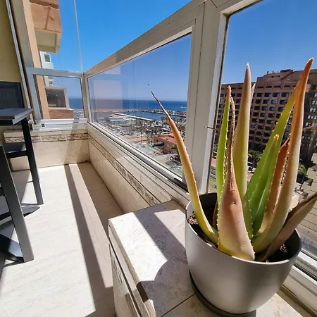 En Pyr Con Vistas Al Mar Y Puerto Апартаменти Фуенхірола