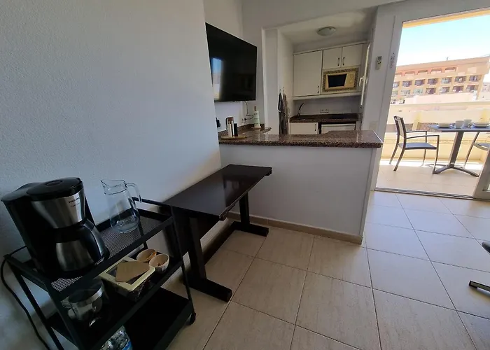 En Pyr Con Vistas Al Mar Y Puerto *