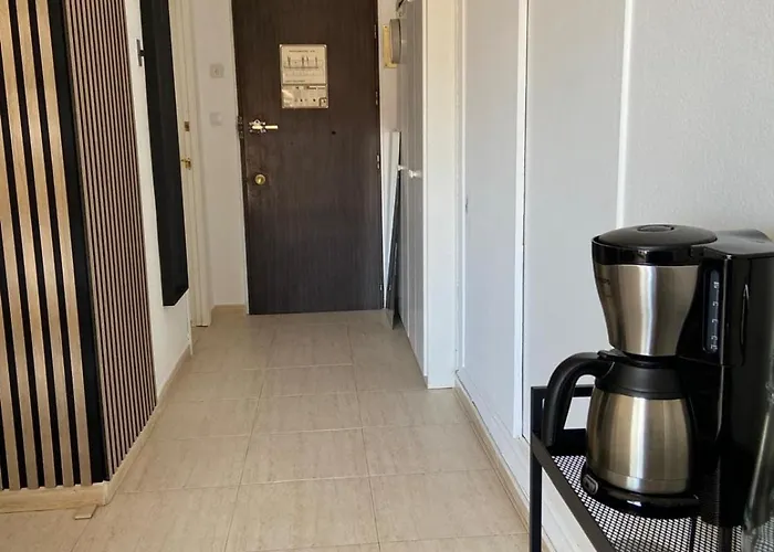 En Pyr Con Vistas Al Mar Y Puerto